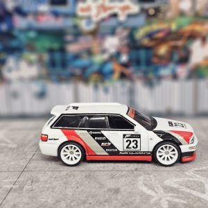 94' Audi Avant.